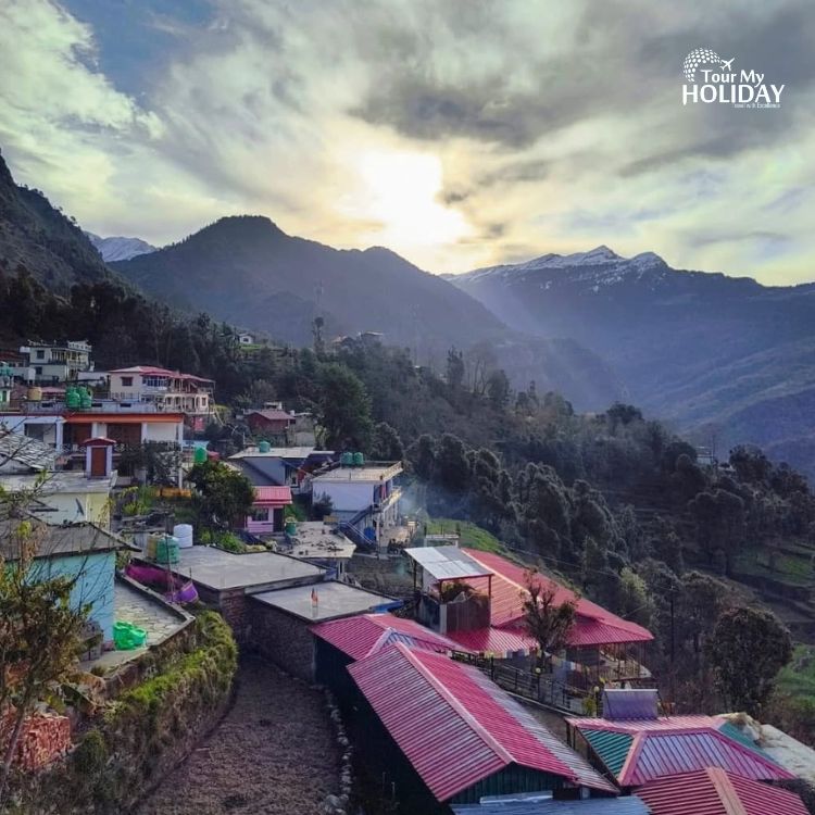 Find Yourself in Chopta: The Ideal Chopta Tour Package for Every Traveller